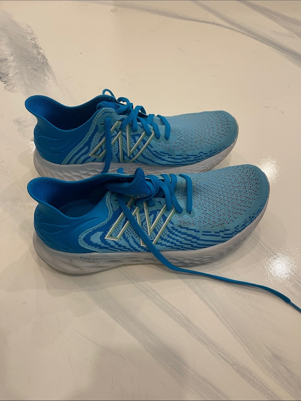 New Balance Blue Knit Athletic Running Shoes